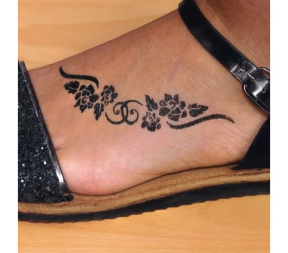 tatto ephemere, tatouage ephémére, tatouage fleur, tatouage pierre